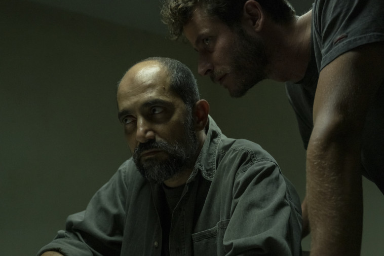 מתוך ''הנערים''