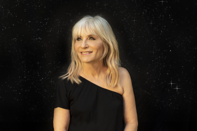 הזמרת אילנית