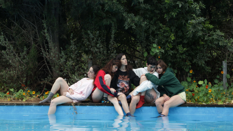 מיצג ''האחיות הטובות''