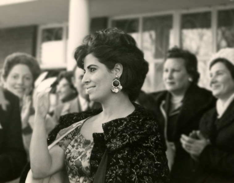 שושנה דמארי, מתוך ''המלכה שושנה''