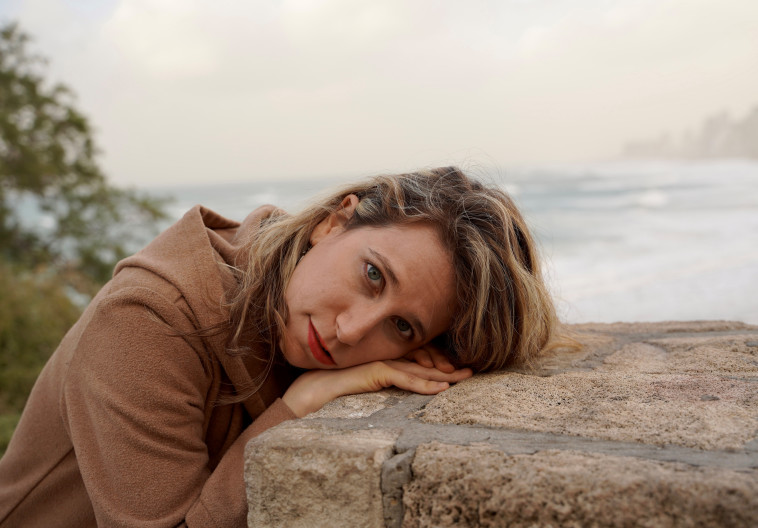 מירב הלינגר