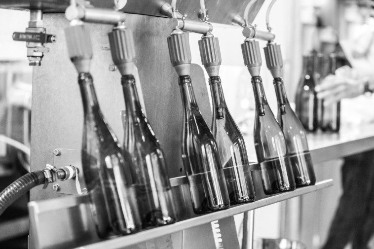 יקב תל, ביקבוק