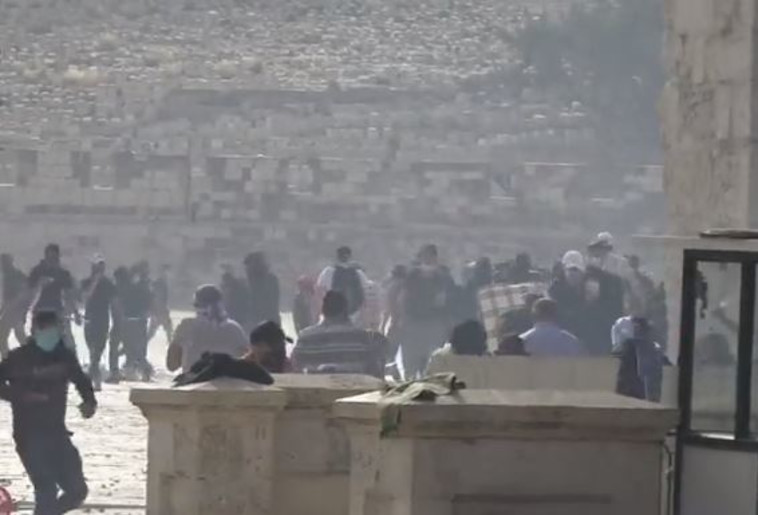 התפרעויות בהר הבית