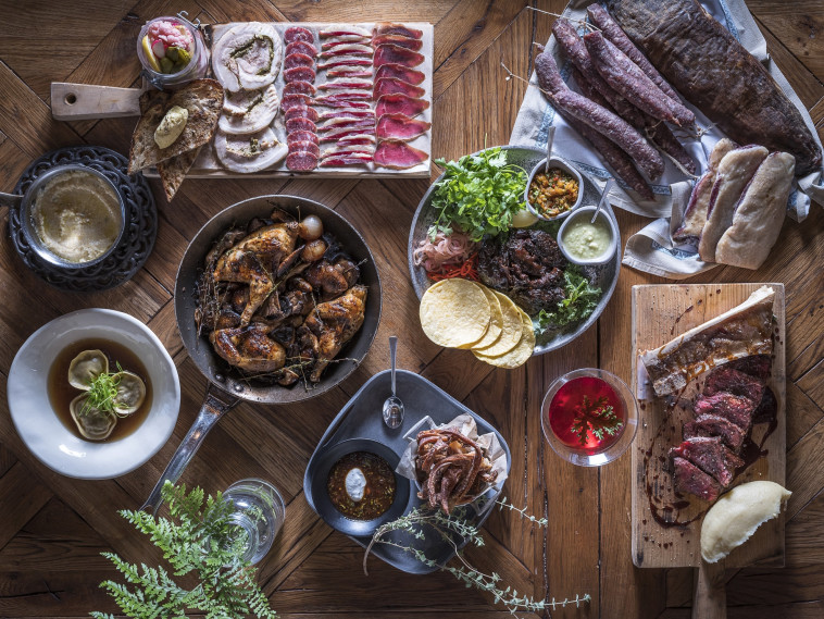 יום הולדת שבע לקלארו 