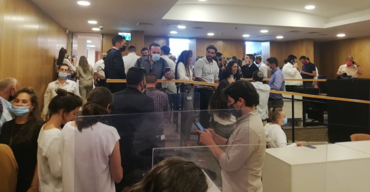 עובדי הכנסת במרחב מוגן