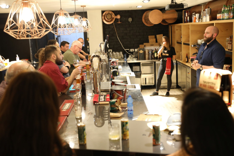 הפאב המקצועי של גולדסטאר