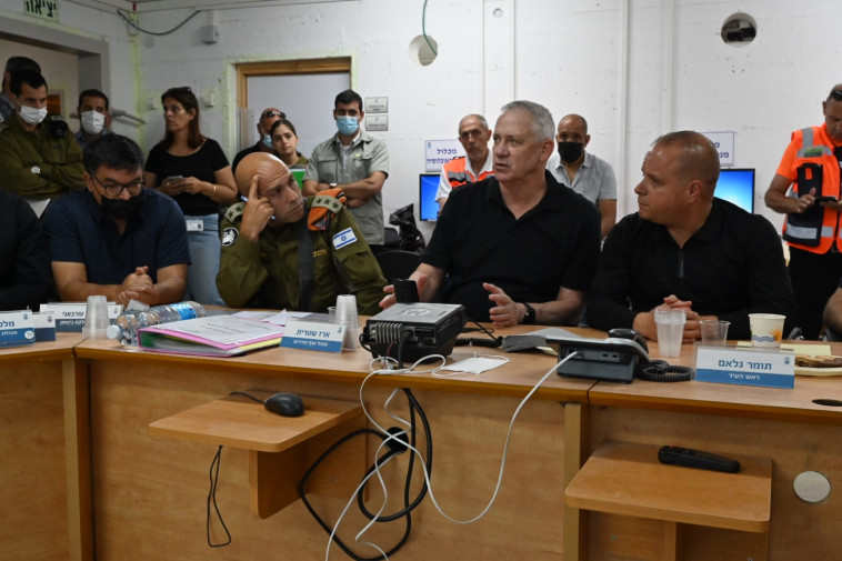 בני גנץ בביקור באשקלון