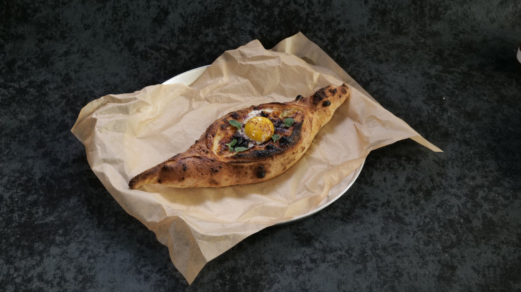 החצ'פורי של ארז קומורובסקי