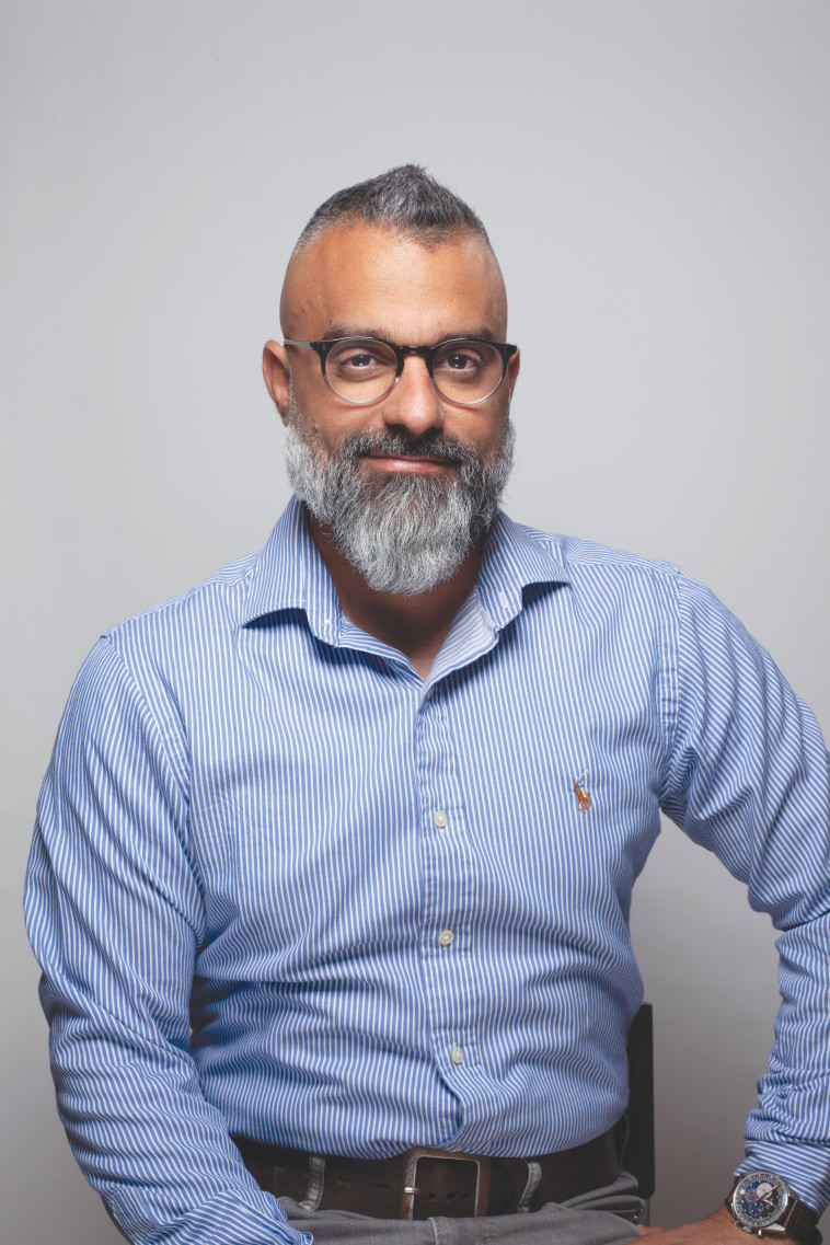 אמיתי רצבי, מנכ''ל סי קפה