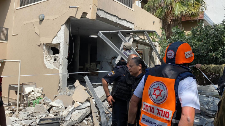 פגיעה ישירה בבית באשקלון