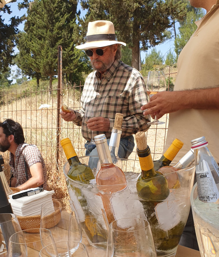 אלי בן זקן - יינן יקב קסטל 