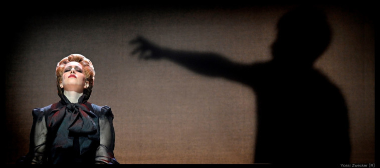 שי בלוך, מתוך ''המדיום''