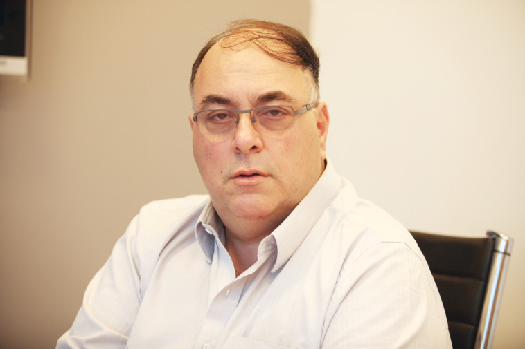 דובר צה''ל לשעבר, אבי בניהו