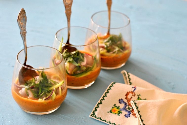 טרטר דג וגספצ'ו מעושן