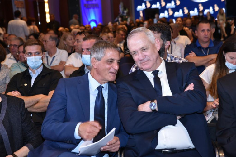 בני גנץ ויו''ר לשכת עורכי הדין