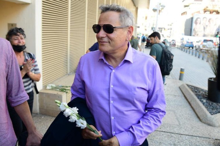 ניצן הורוביץ נכנס לישיבת ראשי הסיעה של ''גוש השינוי''