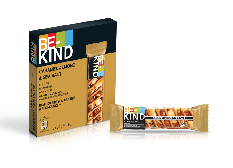 בי קיינד שקדים ומלח ים בציפוי קרמל