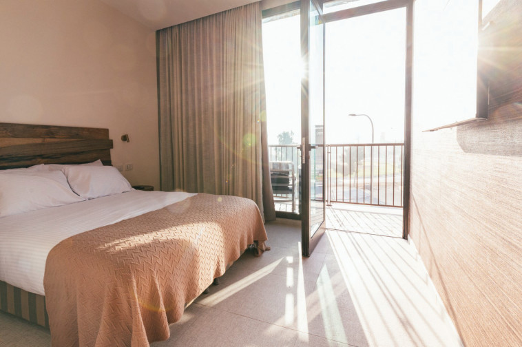 מלון אבן דרך