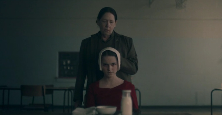 סיפורה של שפחה