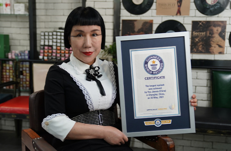 שברה את השיא של עצמה (צילום: Guinness World Records)