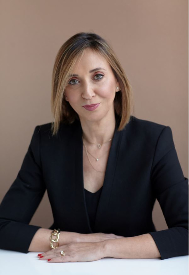 עו''ד דלית יניב מסר