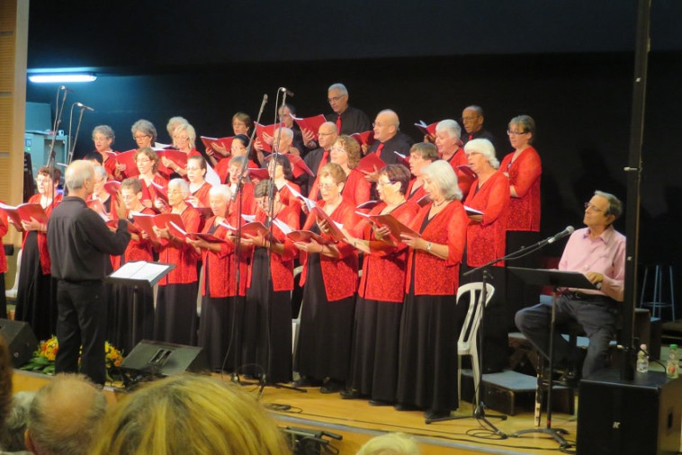 אליהו הכהן עם מקהלת הגליל העליון