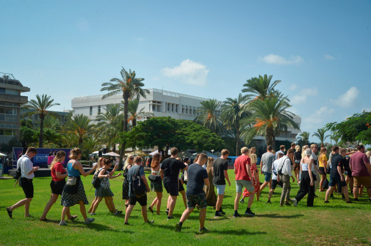 סטודנטים באוניברסיטת תל אביב