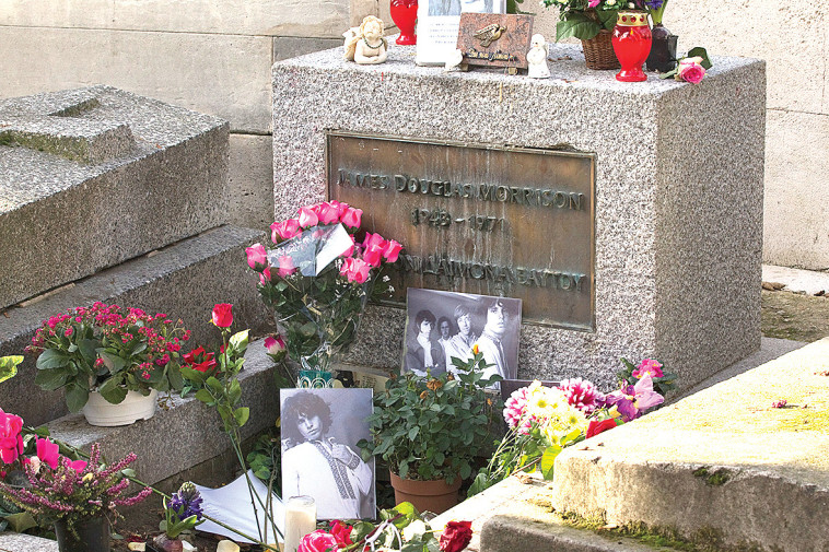 קברו של מוריסון בפריז