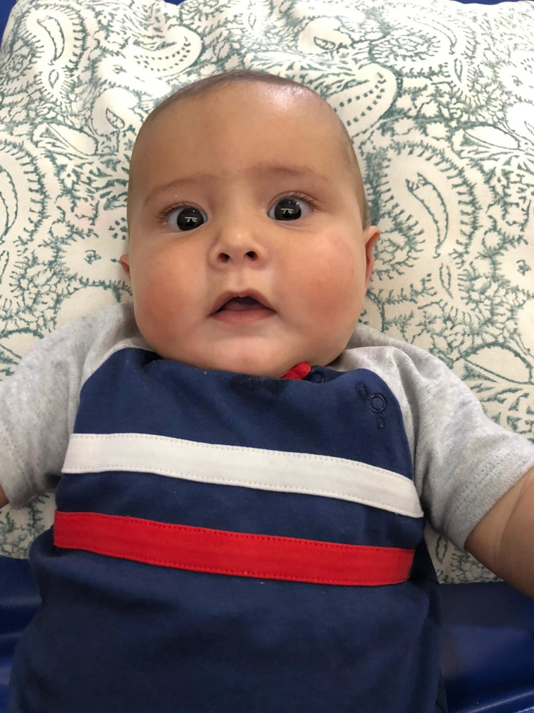 תינוקה של אנטונלה יחייב