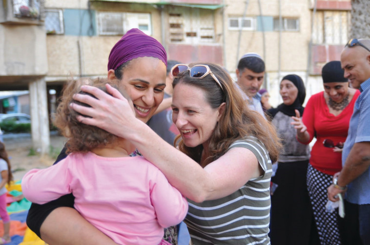 אביטל בלונדר