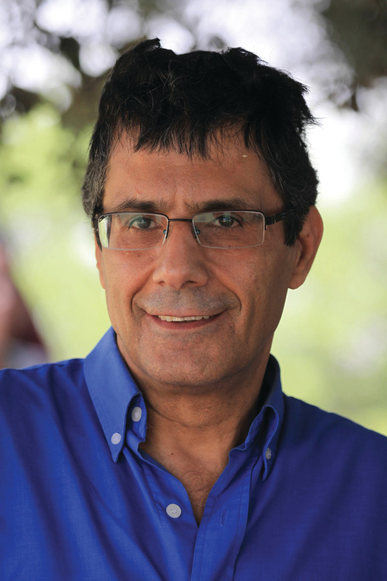 פרופ&rsquo; יוסי יונה