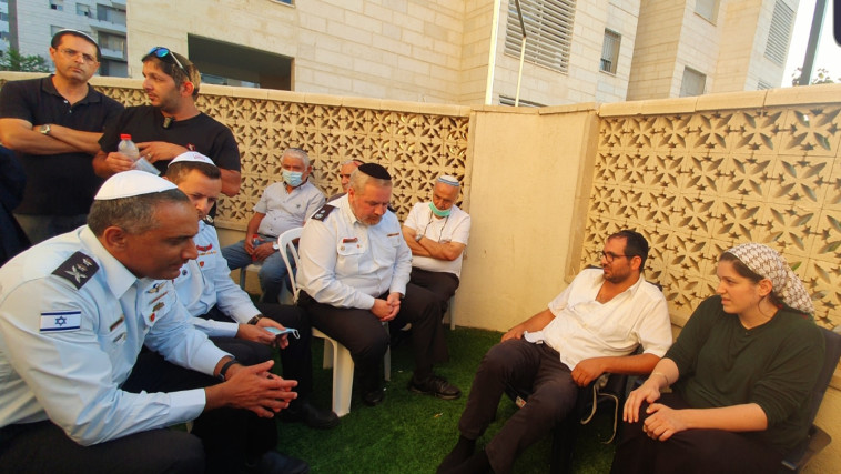 נציב הכבאות בביקור תנחומים 