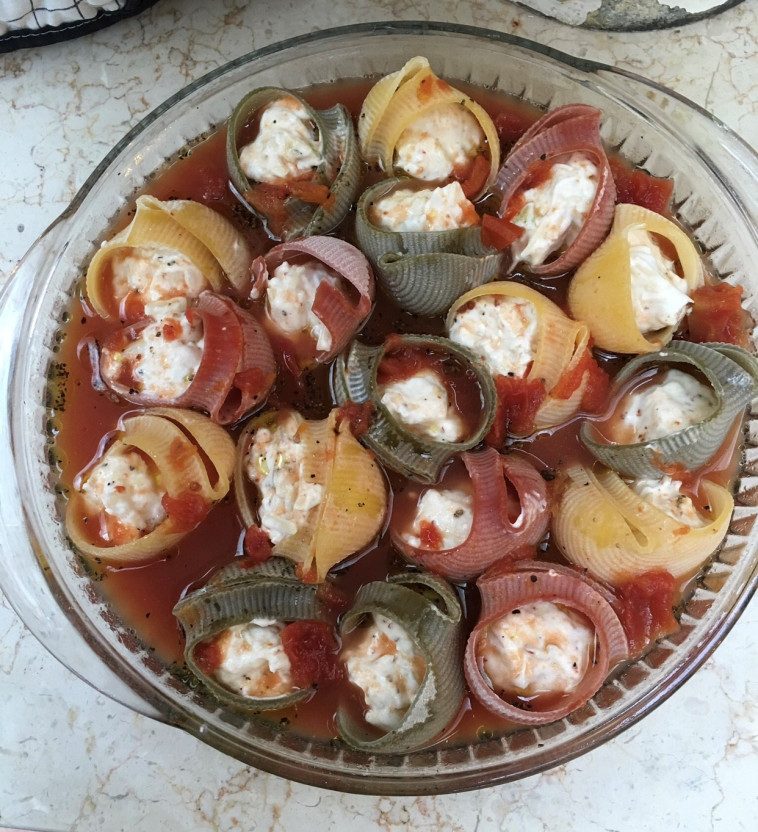 קונכיות פסטה ממולאות גבינה