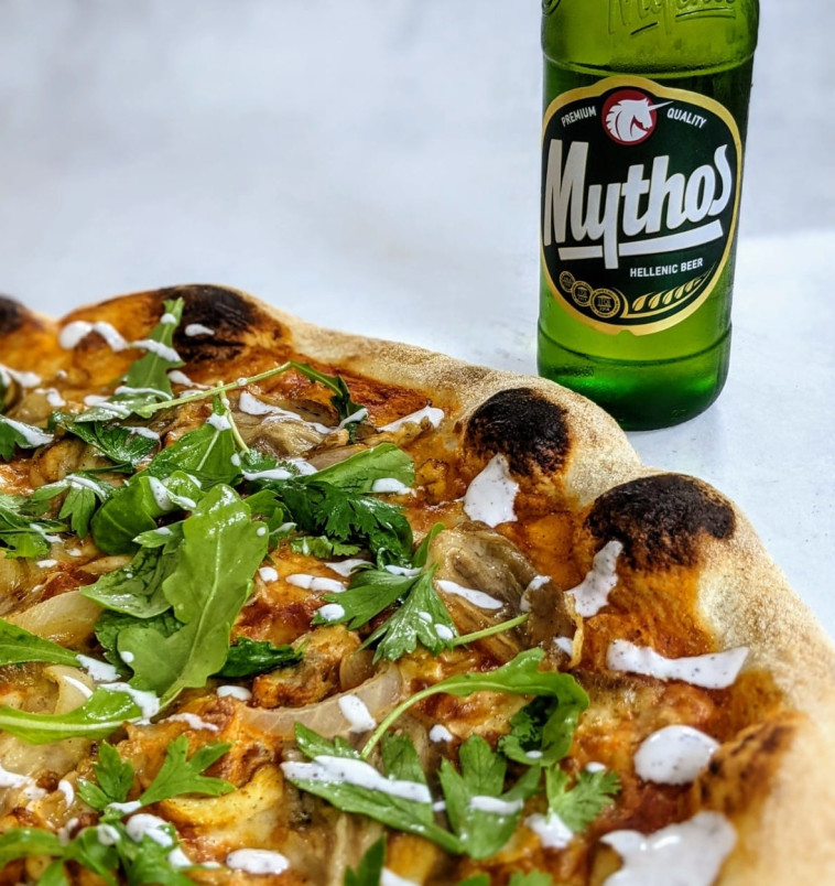 מיתוס ופיצה