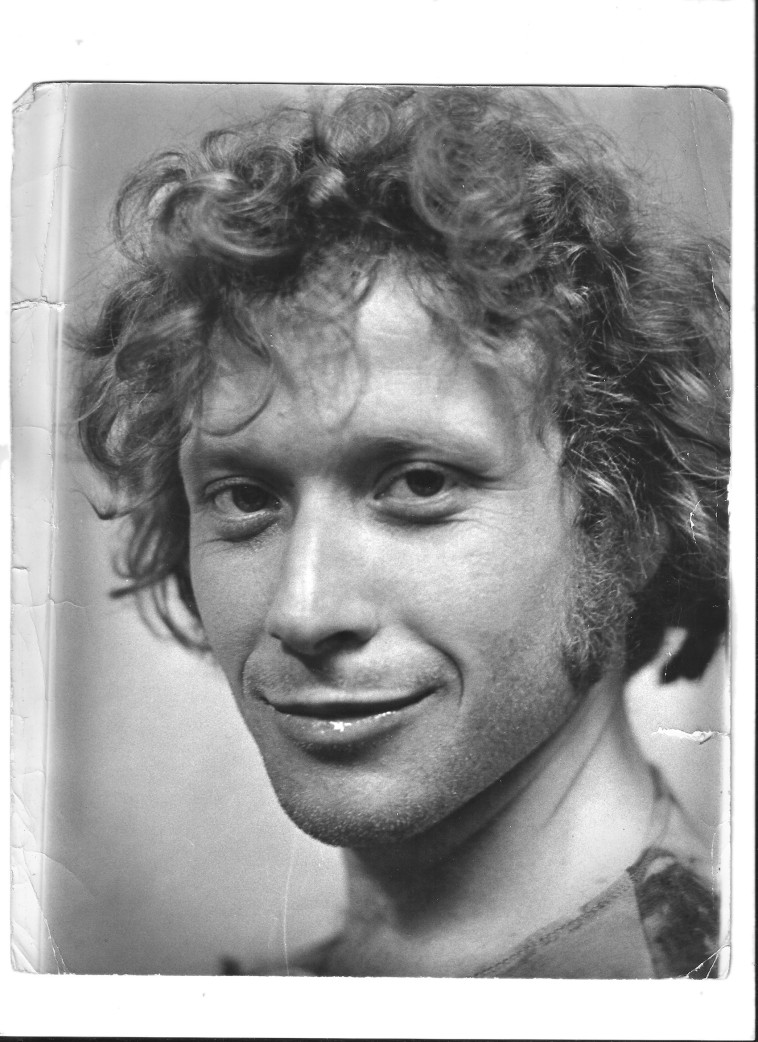 צבי שיסל בצעירותו