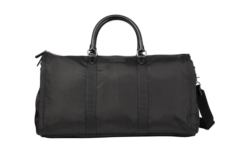 ראלף לורן להשיג בחנויות הדגל. מחיר: 1,690 שקל