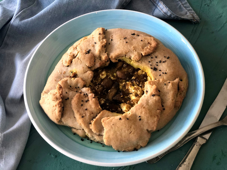 גאלט צרפתי במילוי בצל, פטריות וגבינה בולגרית, פסקל פרץ-רובין