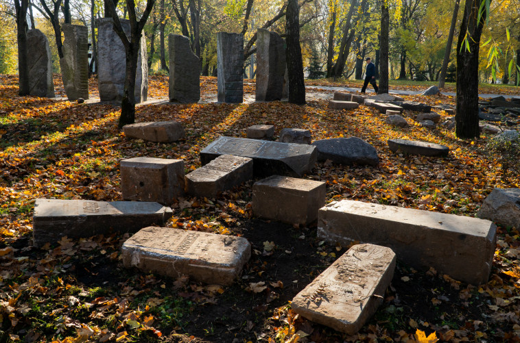 בית עלמין הרוס