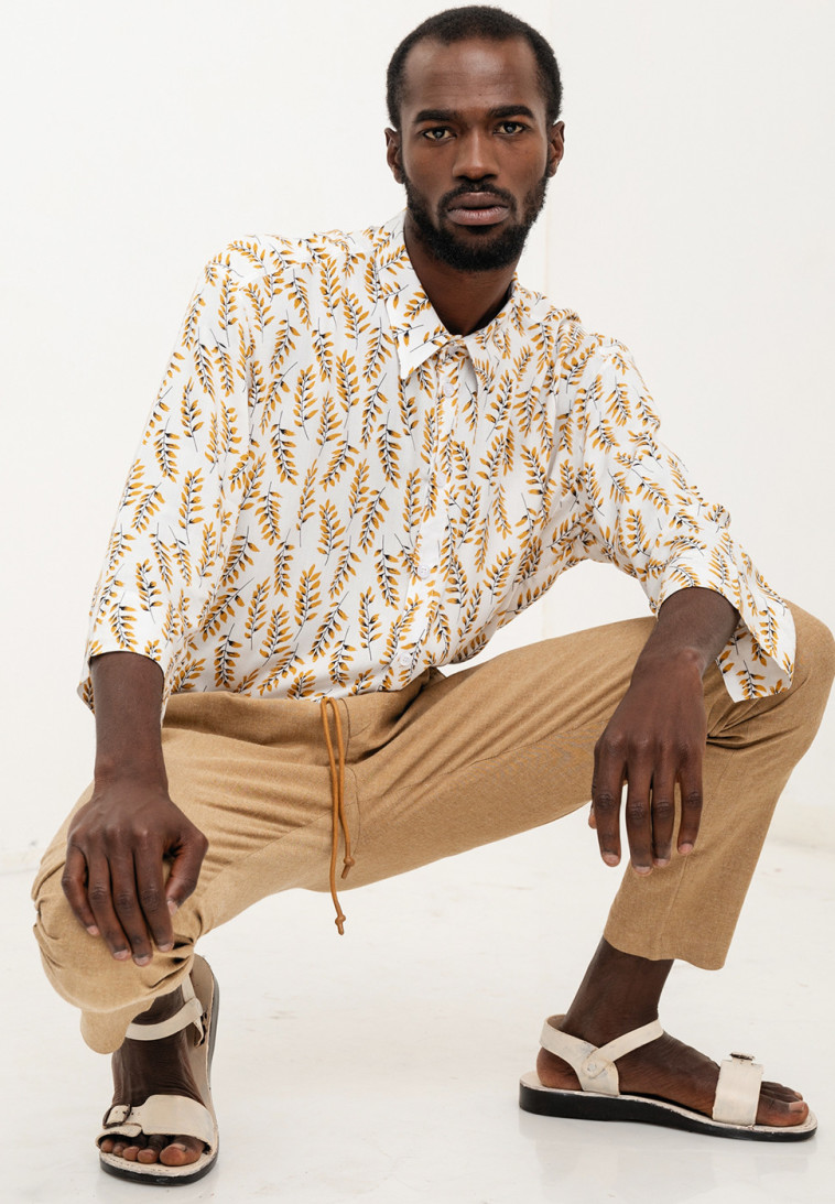 דורון אשכנזי. חולצה: 360 שקלים. מכנסיים: 580 שקל