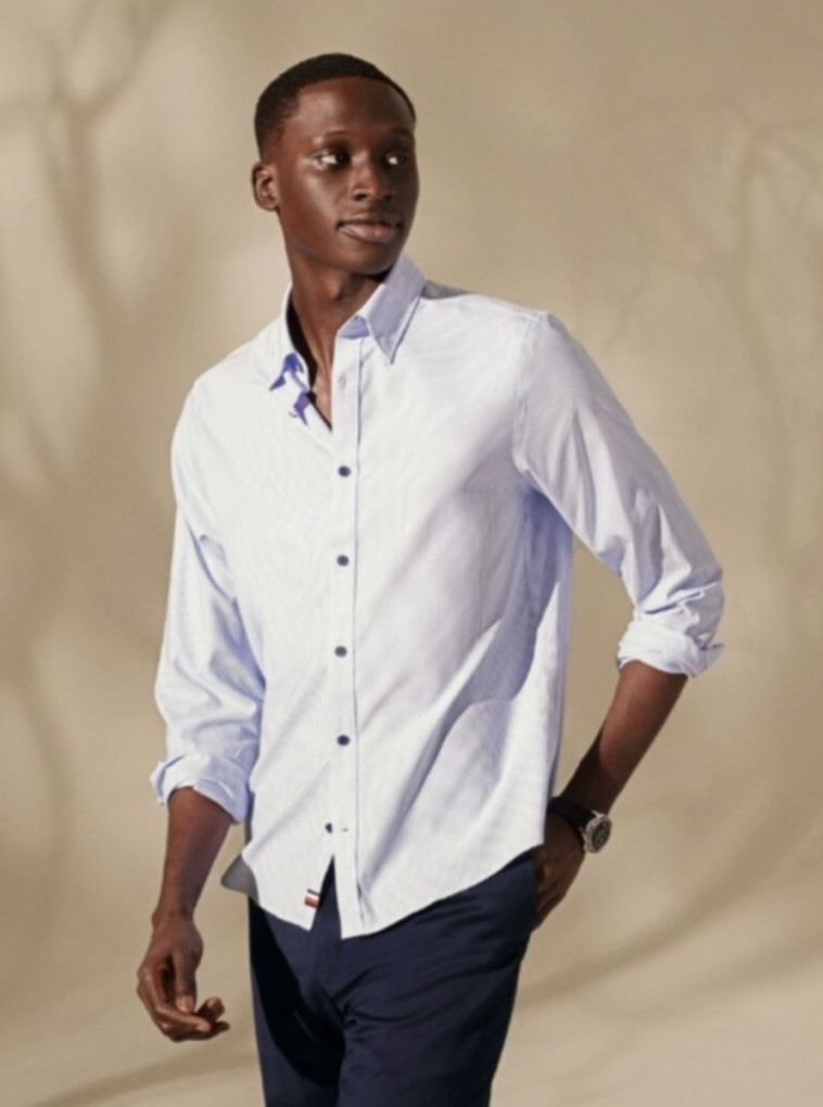 טומי הילפיגר ל- FACTORY 54. חולצה: 429 שקל