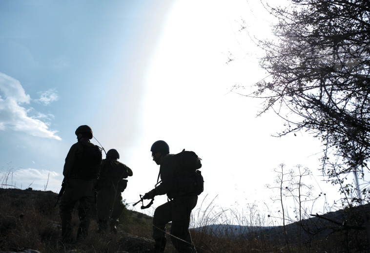 חיילים ישראלים מתאמנים