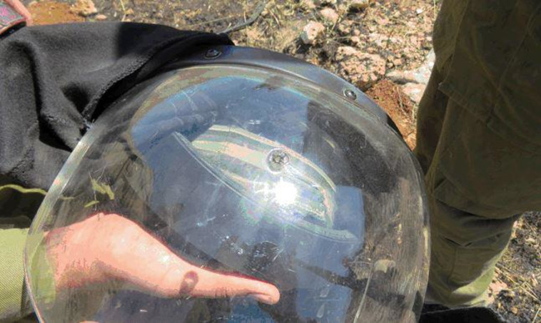 פגיעת הקליע בקסדת החייל