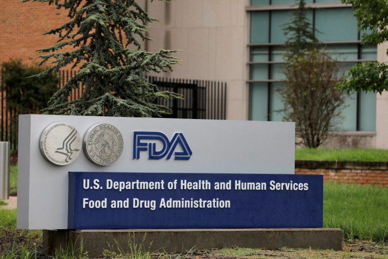 מנהל המזון והתרופות האמריקאי ה-FDA (צילום:  REUTERS/Andrew Kelly)