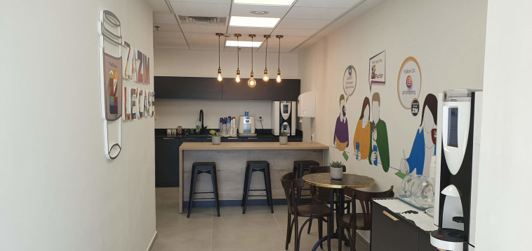 המטבח ופינת האוכל במשרדי החברה