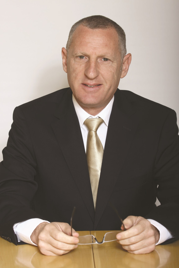 ליאור רביב, מנכ''ל רשת ישרוטל