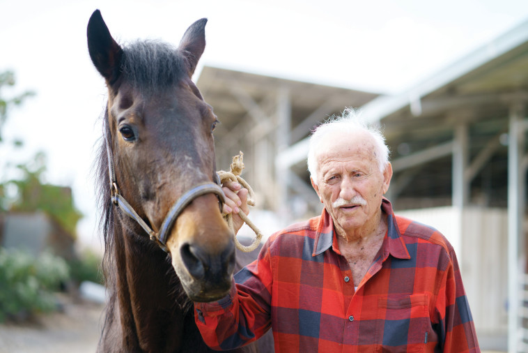 אריה נחמקין