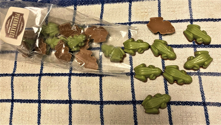 צפרדעים משוקולד