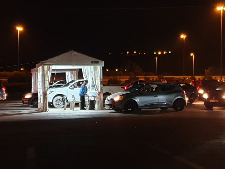 מתחם בדיקות קורונה בצומת גולני