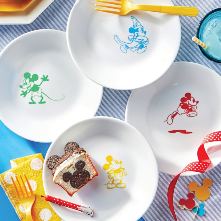 מארז צלחות קורל מיקי מאוס, החל מ-269 שקלים