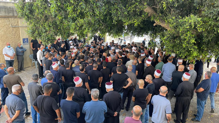 הלוויתו של השוטר המתנדב חוסאם זריר ז''ל